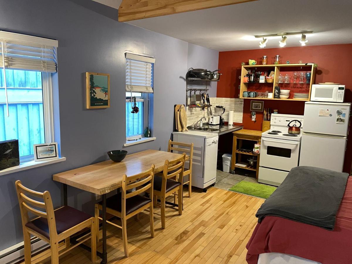 Reef Point Cottages Ucluelet Buitenkant foto