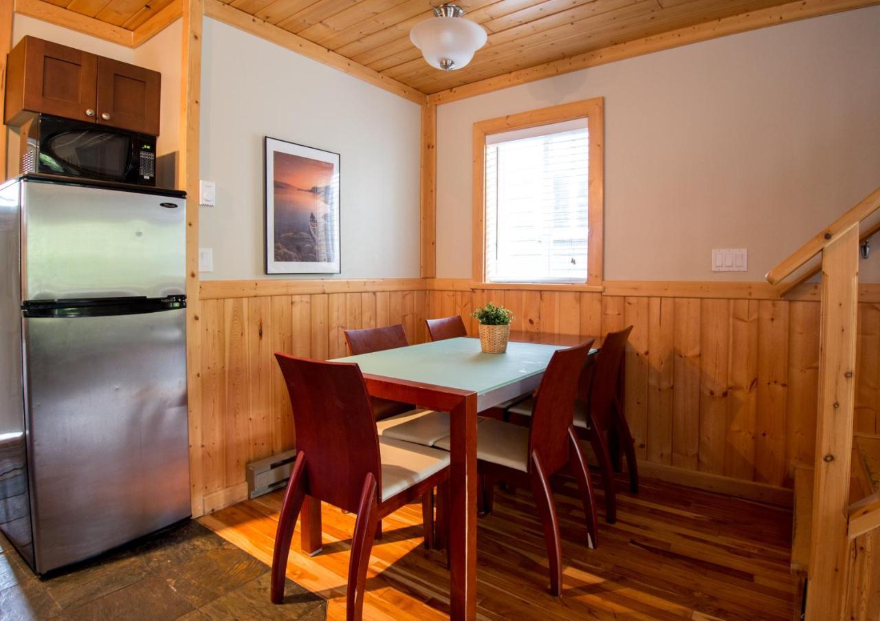 Reef Point Cottages Ucluelet Buitenkant foto