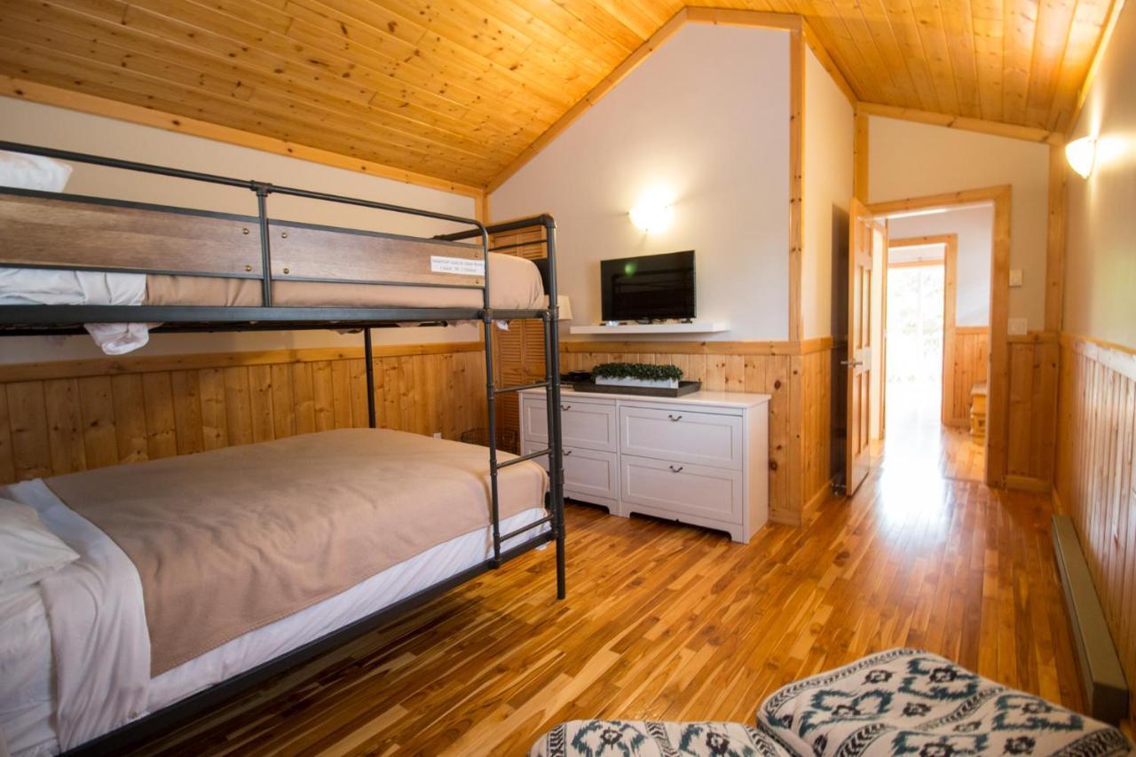 Reef Point Cottages Ucluelet Buitenkant foto