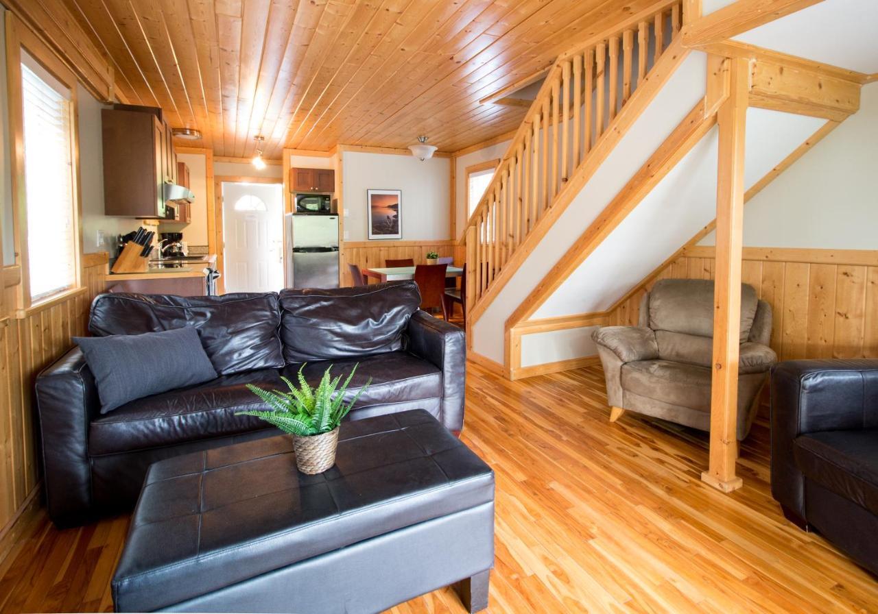Reef Point Cottages Ucluelet Buitenkant foto