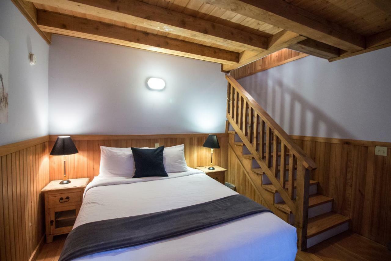 Reef Point Cottages Ucluelet Buitenkant foto