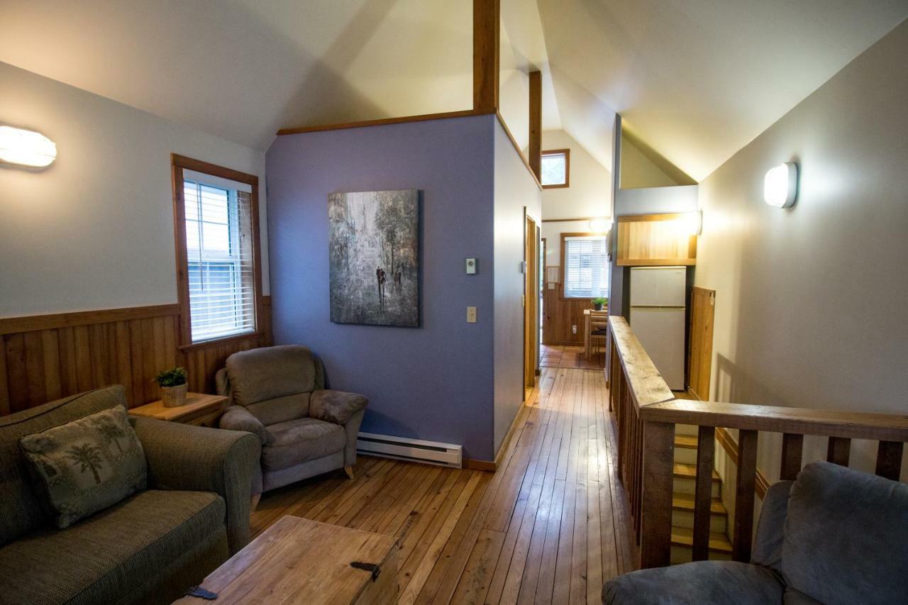 Reef Point Cottages Ucluelet Buitenkant foto