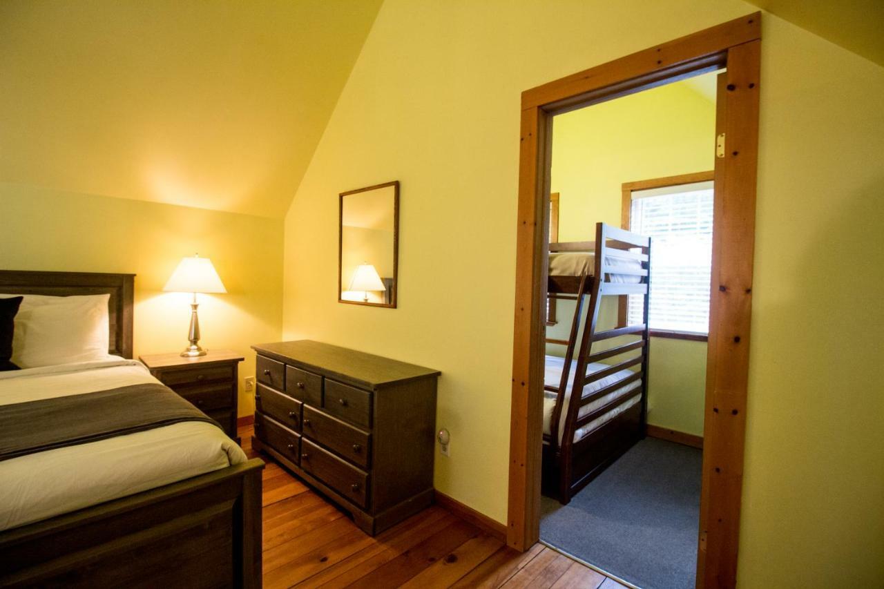 Reef Point Cottages Ucluelet Buitenkant foto